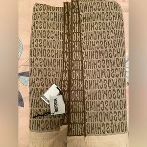 Moschino wool beige and light brown wrap scarf. Brand new with box.